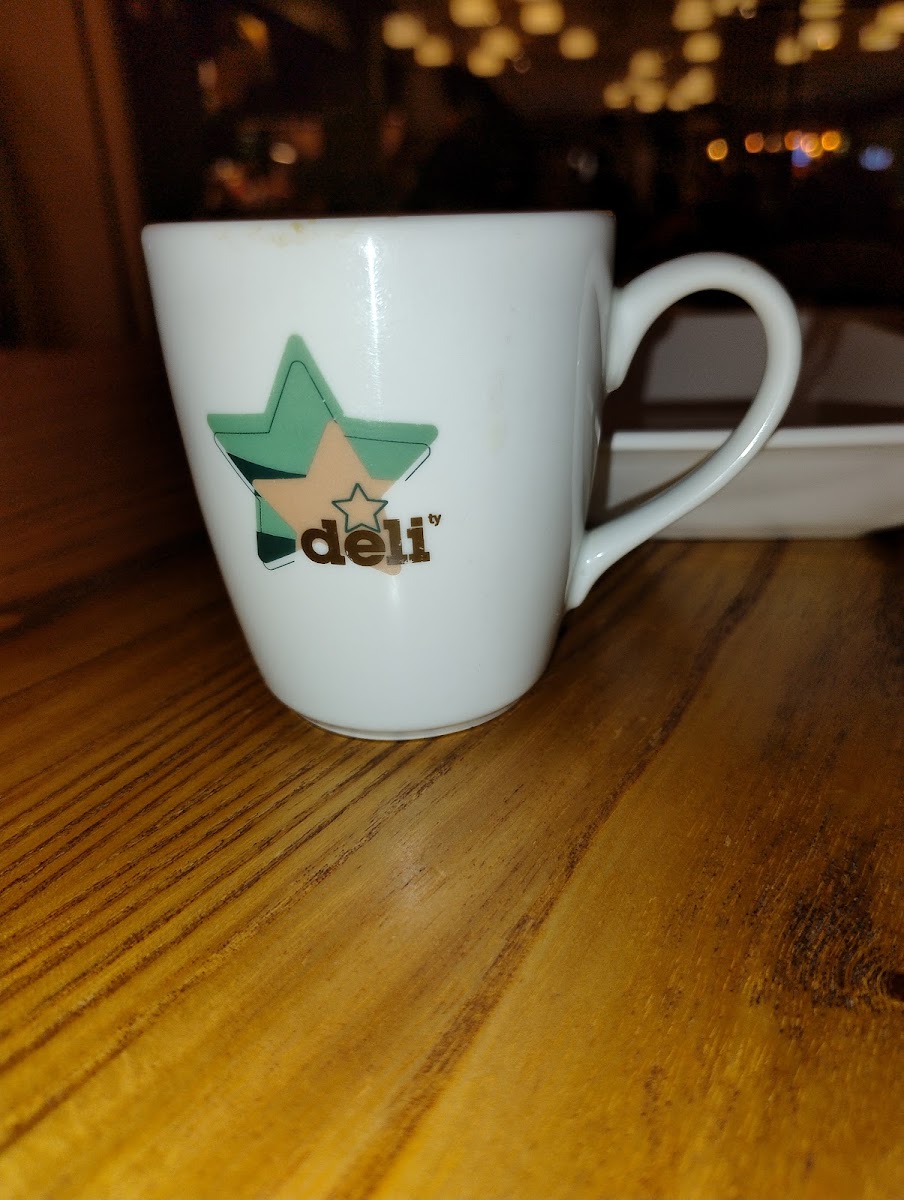 Deli - Sucos, Saladas, Cafés E Sanduíches-7